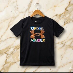 Under Armour Kids' Black Graphic Logo T-Shirt size 6